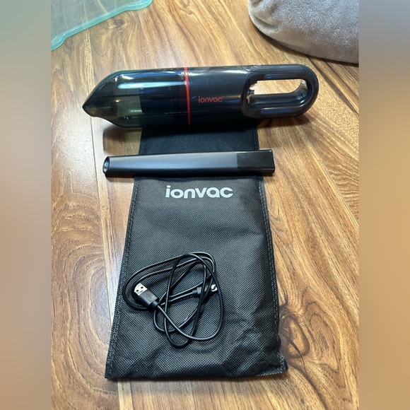 Ion Vacuum- BRAND NEW - Picture 1 of 1
